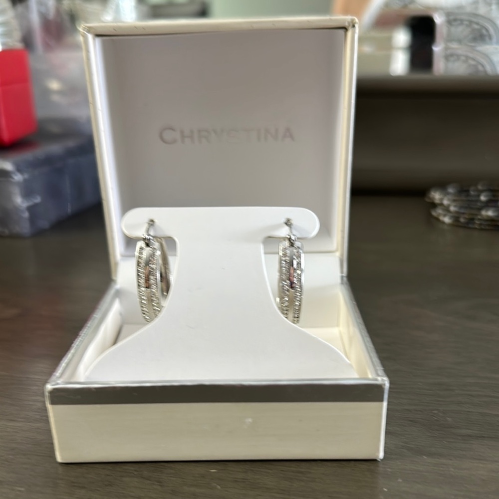 NIB Silver Hoop Earrings with genuine crystal accents